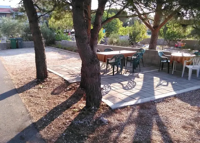 - Pedinka 294e Appartement Vir